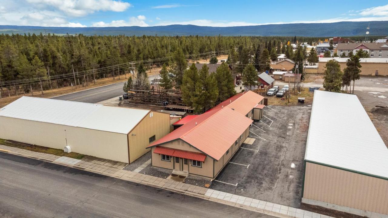 The Yellowstone Hideaway Unit A 웨스트 엘로스톤 외부 사진