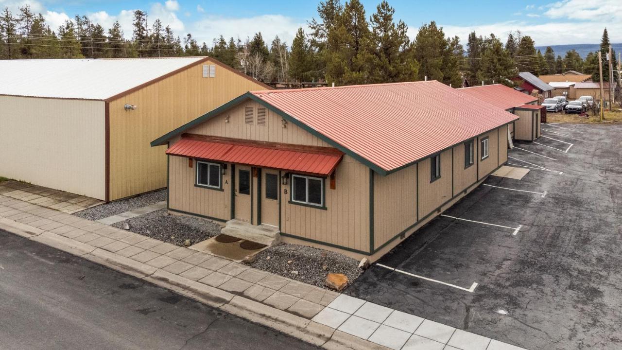 The Yellowstone Hideaway Unit A 웨스트 엘로스톤 외부 사진